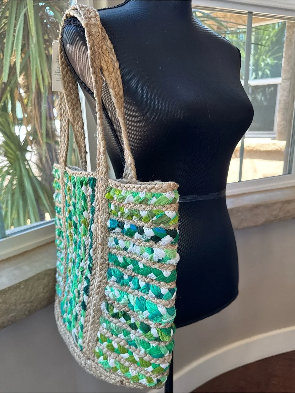 Natural and Handmade Jute Green Beige Shoulder Handbag - Tote Bag (NWT)